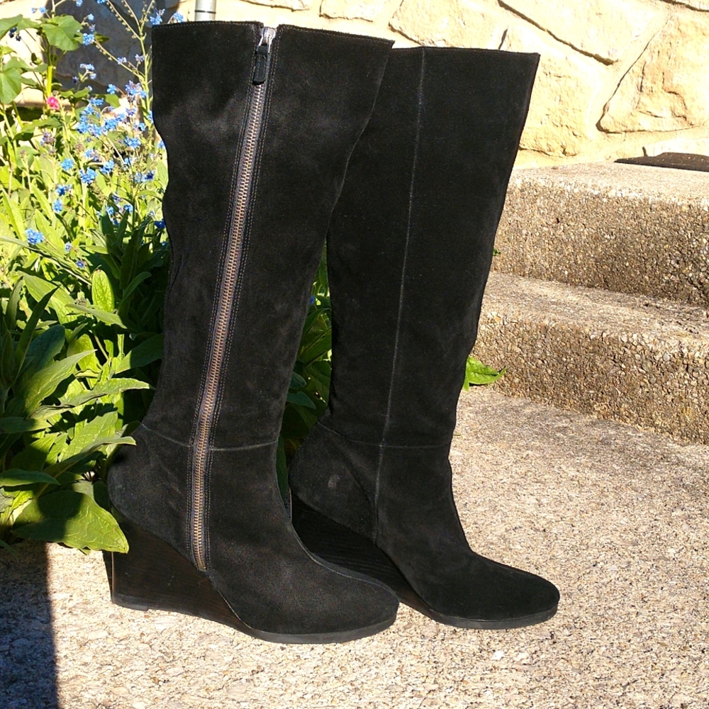 Franco Sarto Watch black suede wedge boots 10M